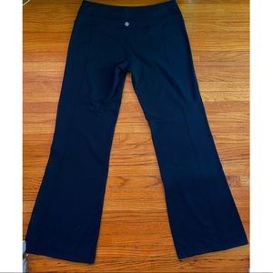 Lululemon pants (black)